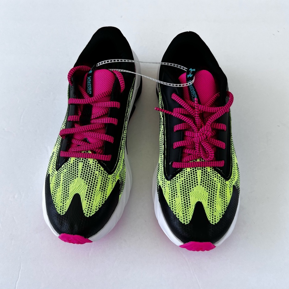 Under Armour Boys'Scramjet  Running Shoes 3024994-001 Size 6Y NEW! Multicolor